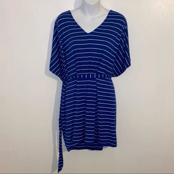 Green Envelope Tops | Green Envelope Los Angeles Blue And White Belted Tunic Top Size Large | Color: Blue/White | Size: L | Jus_Me_3's Closet